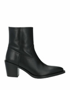 Stuart Weitzman Womens Ankle boots in Black