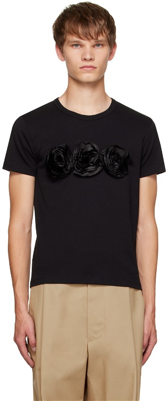 Photo: Meryll Rogge Black Floral T-Shirt