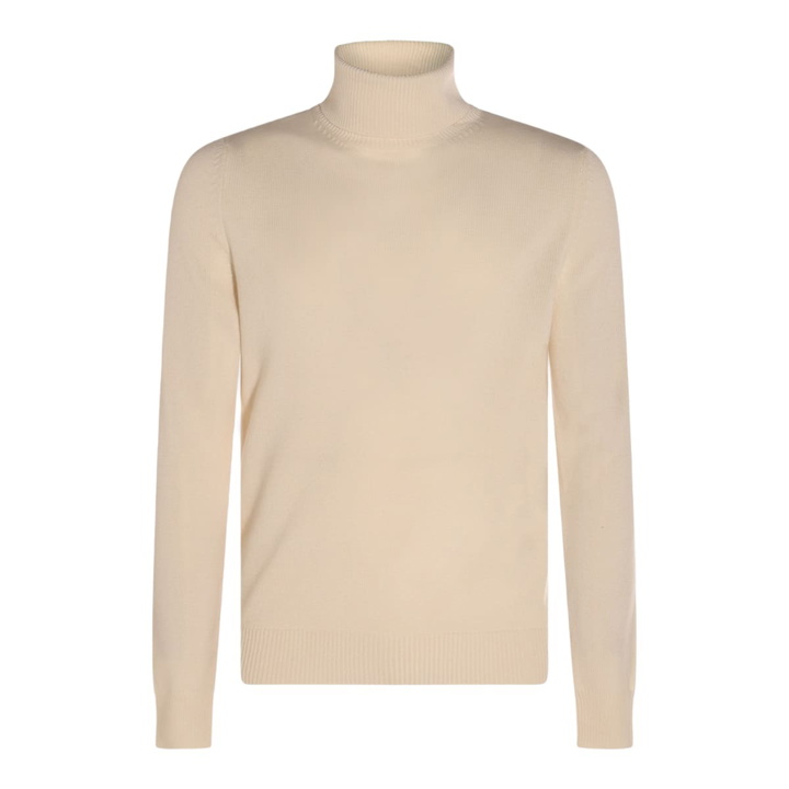 Photo: Malo White Wool Knitwear