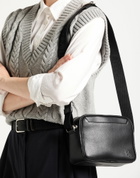 Calvin Klein Womens Cross-body bag in Black