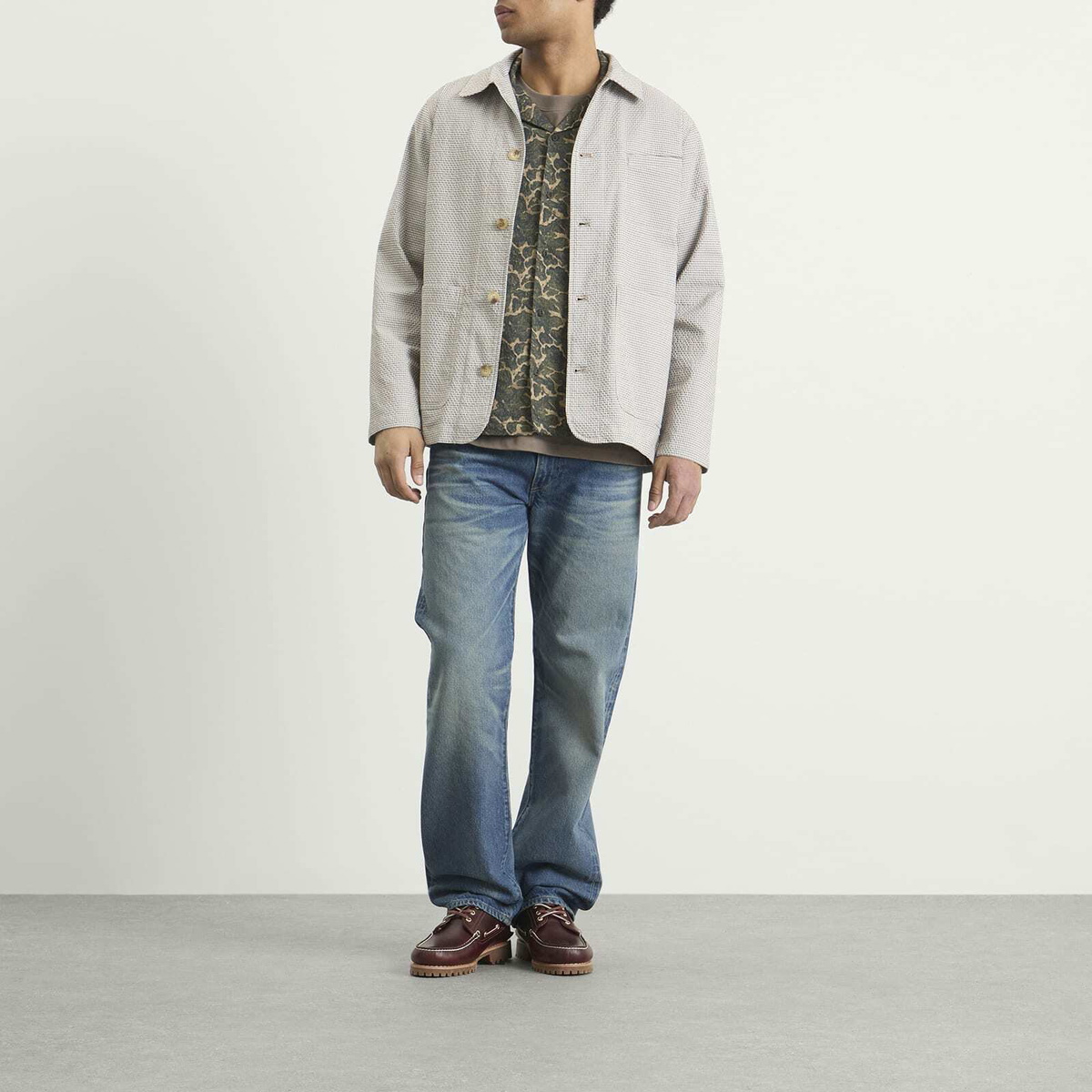 Kestin Men's Seersucker Huntly Jacket in Brown Mini Check