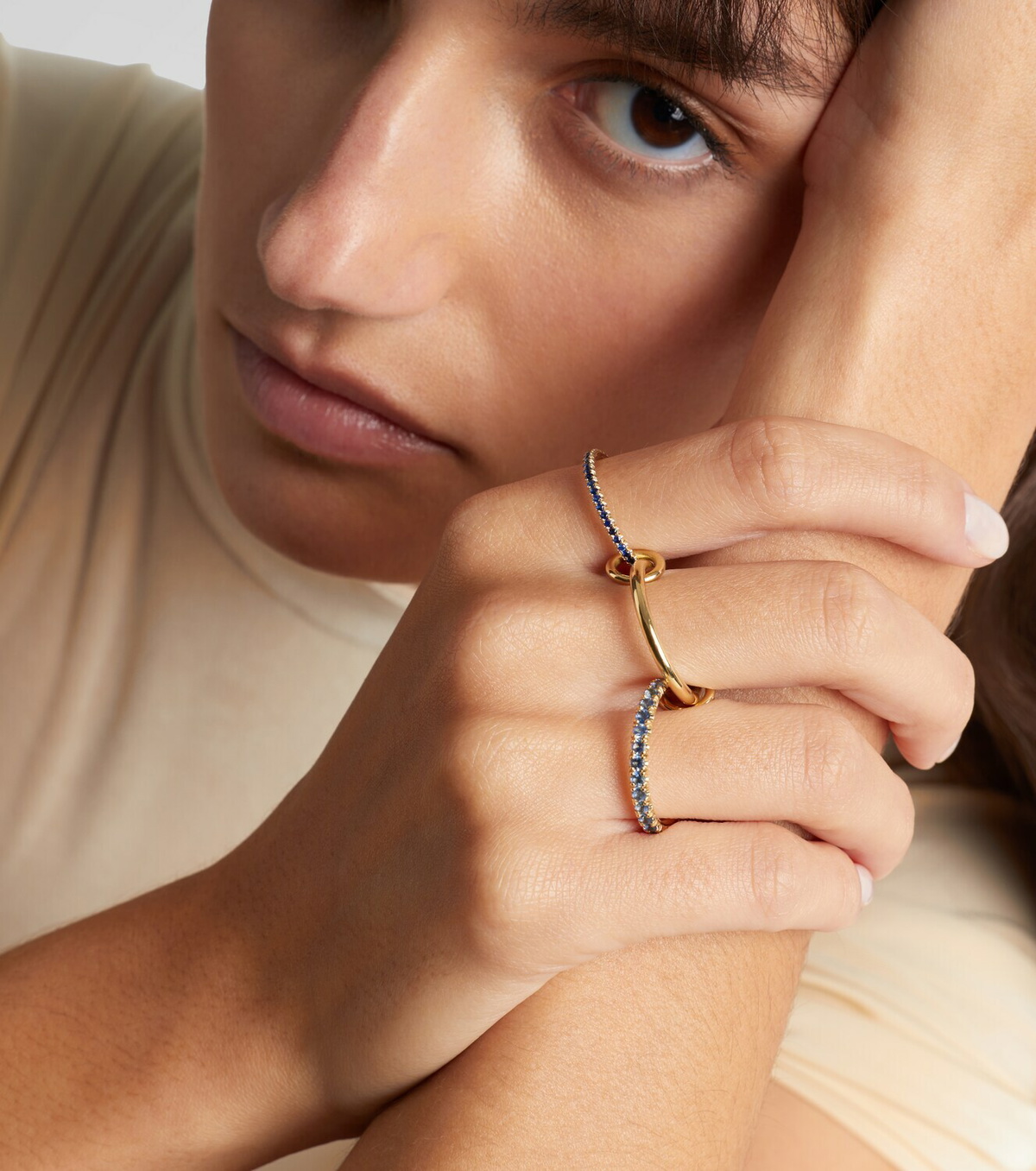 Spinelli Kilcollin Norah 18kt gold ring with sapphires