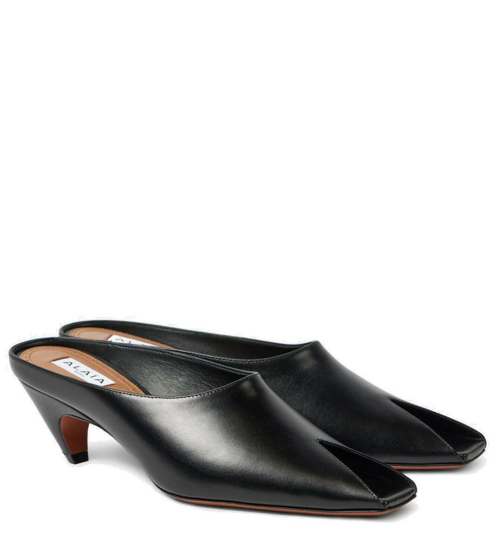 Photo: Alaïa 55 leather mules