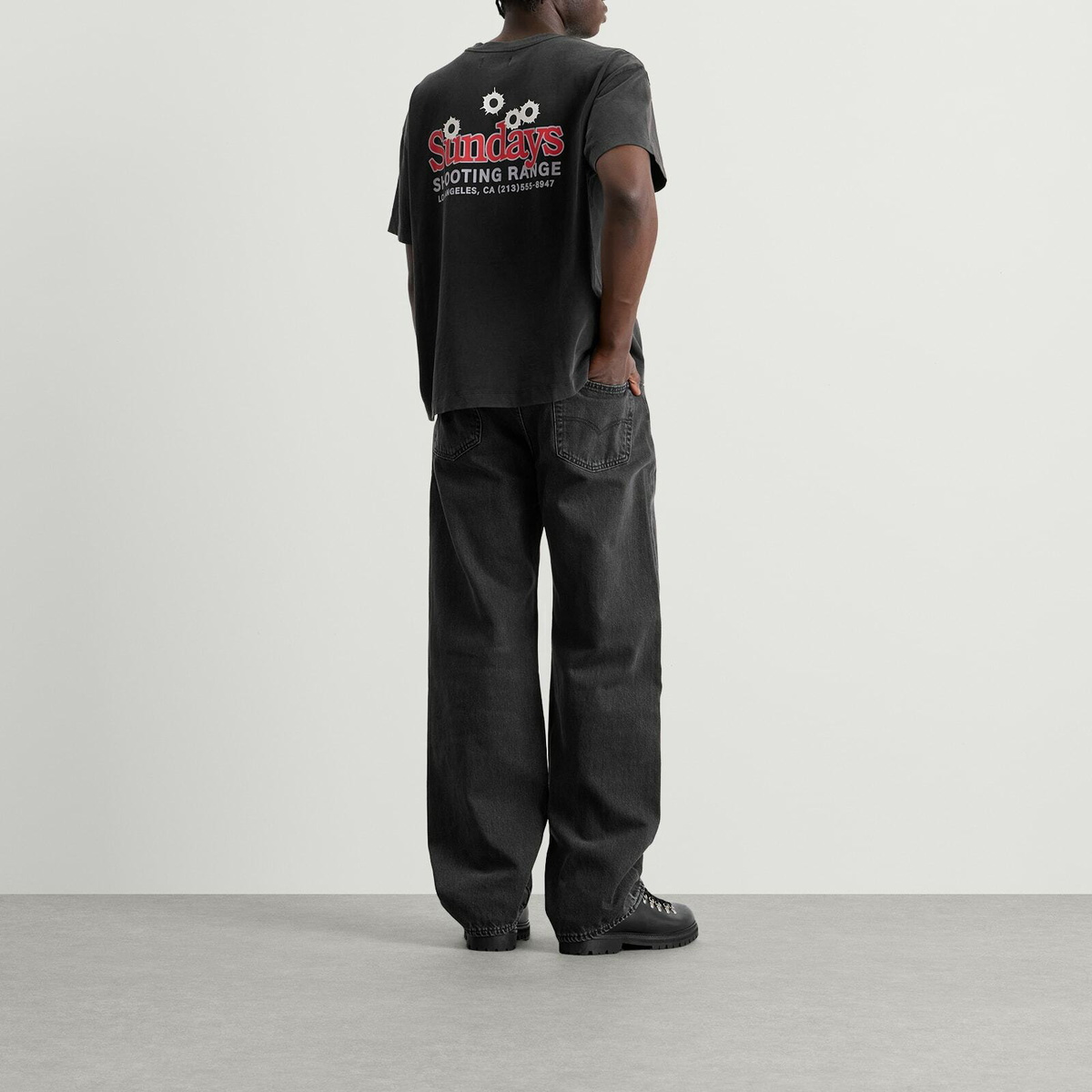 Sundays Men's Range T-Shirt in Black