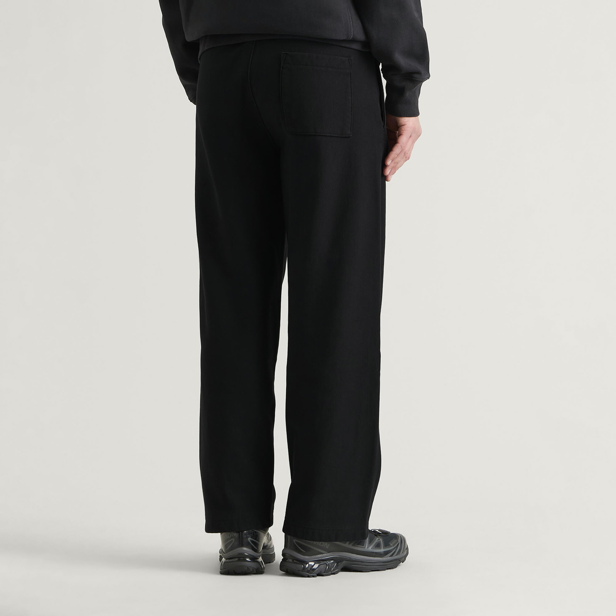 Champion Men's Reverse Weave Wide Leg Sweat Pants in Black