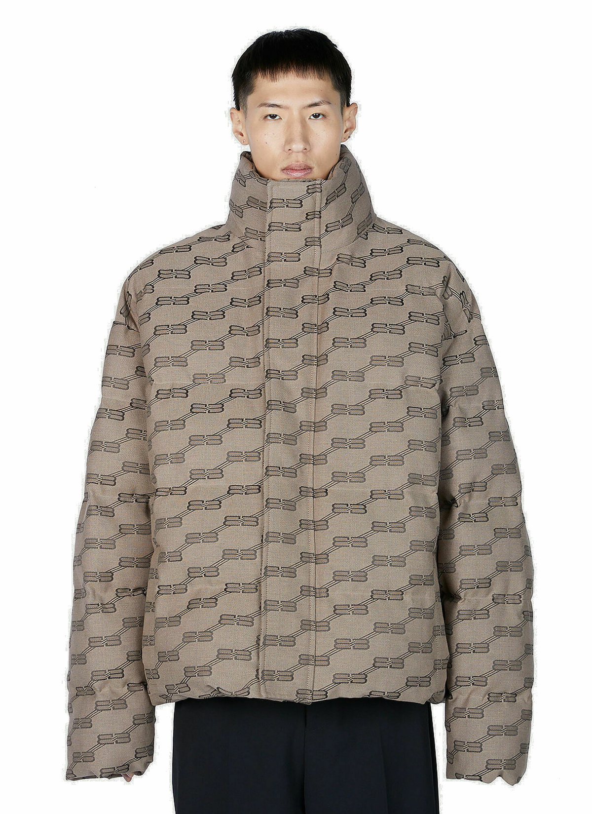 国内発 BALENCIAGA ロゴベージュコットンポケット長袖フーディー 楽天市場】BALENCIAGA(バレンシアガ) サイズ:39 BB MONOGRAM
