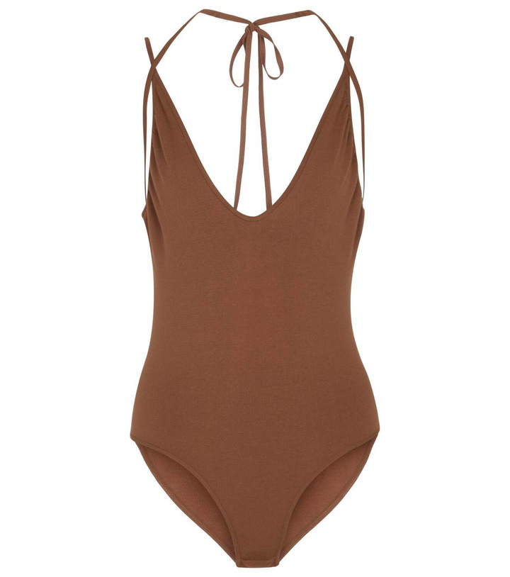 Photo: Zeynep Arçay V-neck knit bodysuit