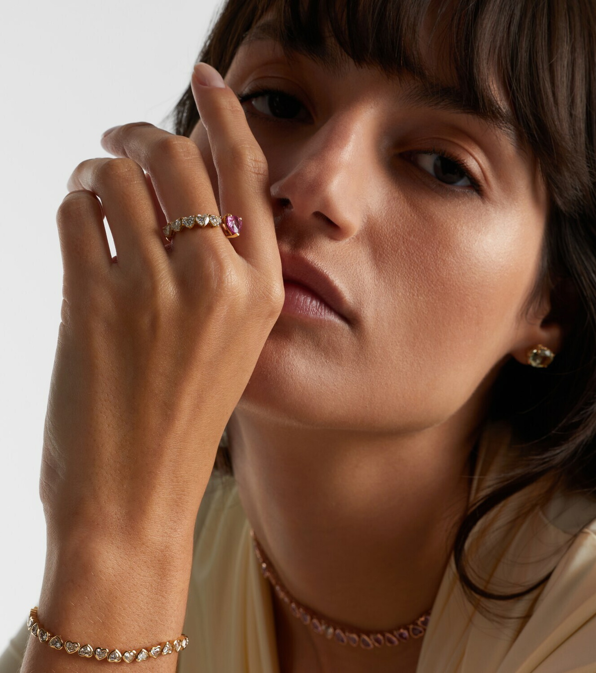 Shay Jewelry 18kt gold ring with sapphire and diamonds