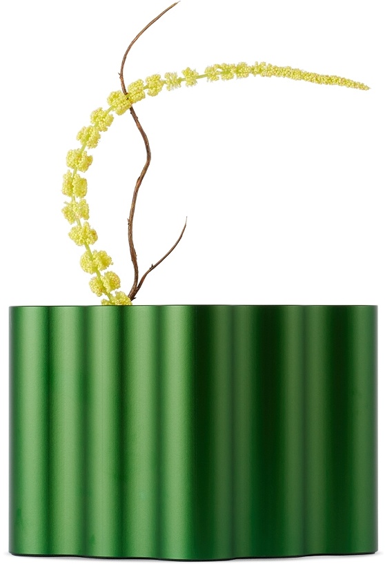 Photo: Vitra Green Small Nuage Vase