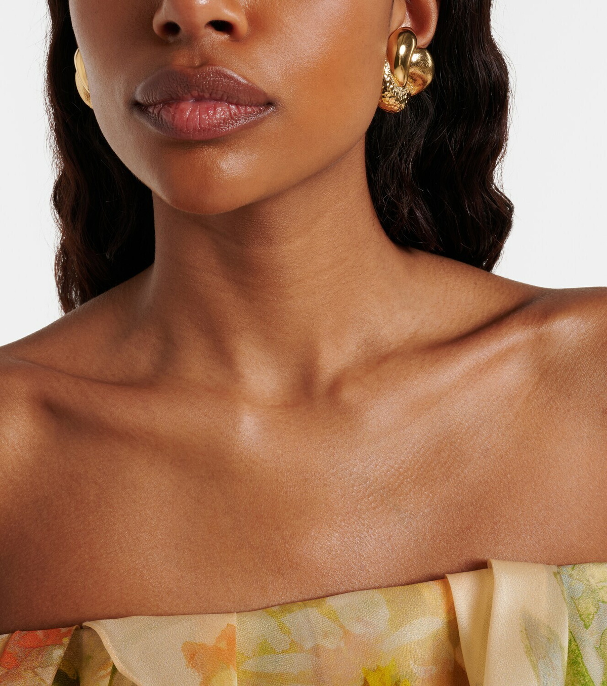 Carolina Herrera Clip-on earrings
