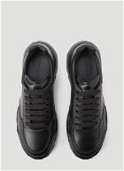 Court Sneakers in Black