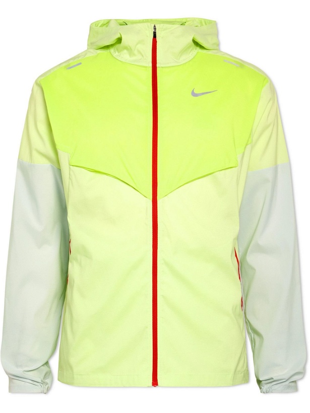 Photo: Nike Running - Windunner Packable Colour-Block Stretch-Shell Hooded Jacket - Green