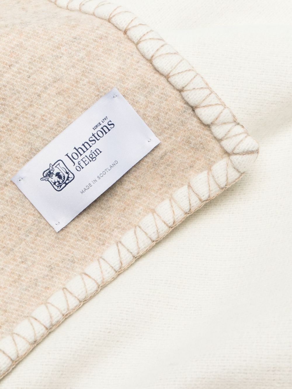 Johnstons Of Elgin White Reversible Merino Wool Throw