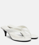 Gucci Vittoria leather thong sandals