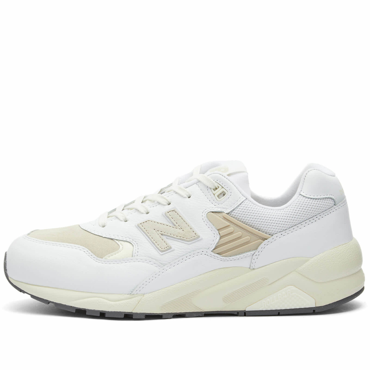 New Balance Men's MT580VTG Sneakers in White