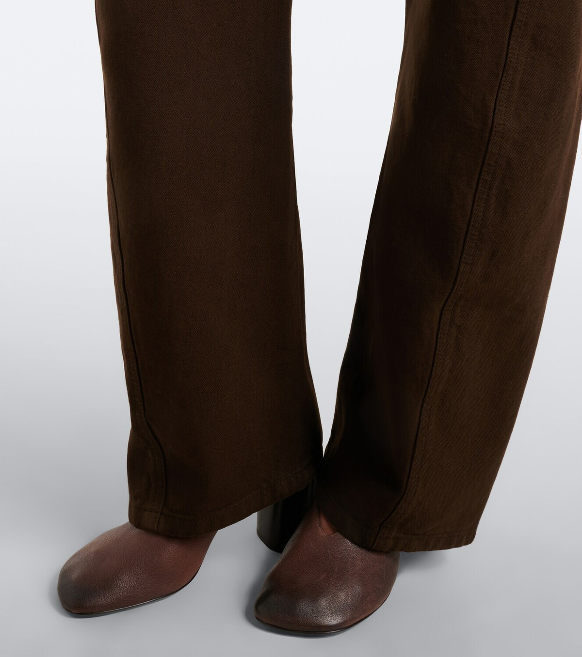 Lemaire Twisted belted barrel-leg jeans