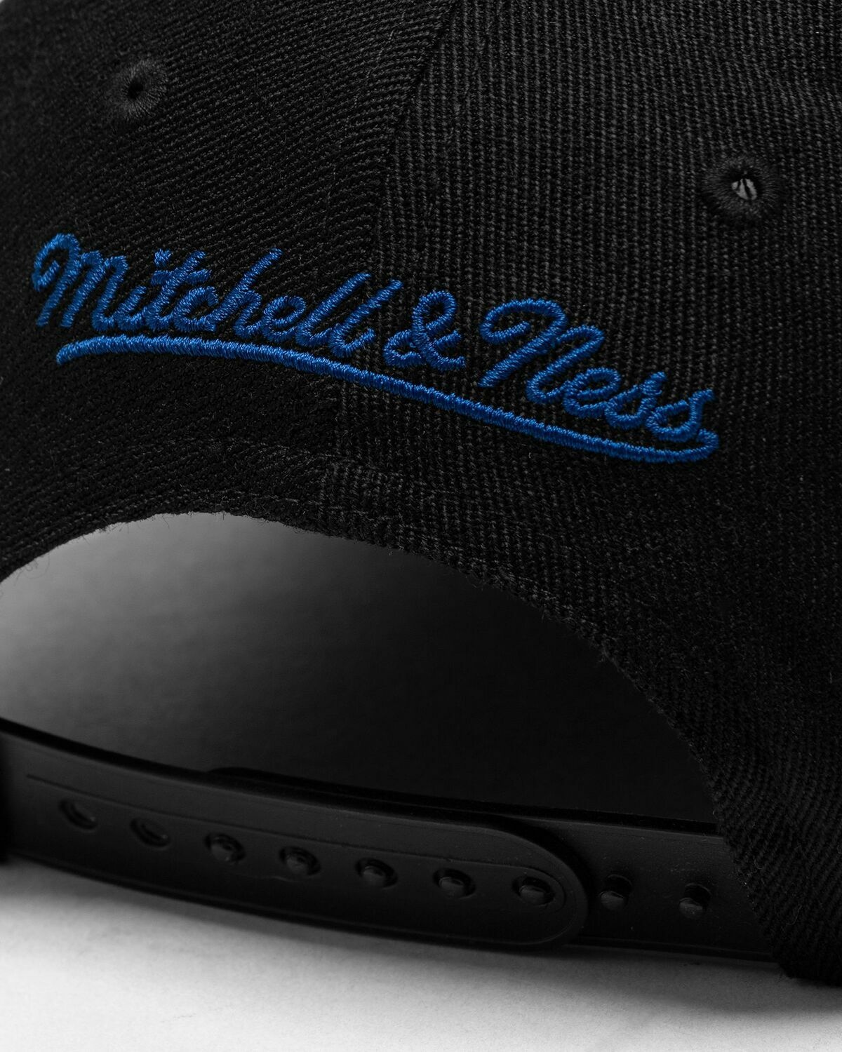Mitchell & Ness Nhl Team Logo Hc Cr Snapback Maple Leafs Black - Mens - Caps