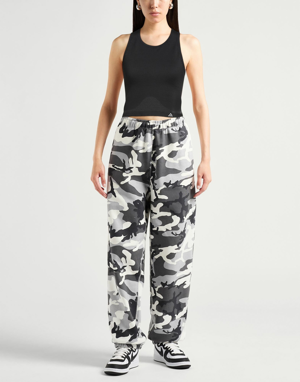 Nike Acg Acg Womens Top in Black