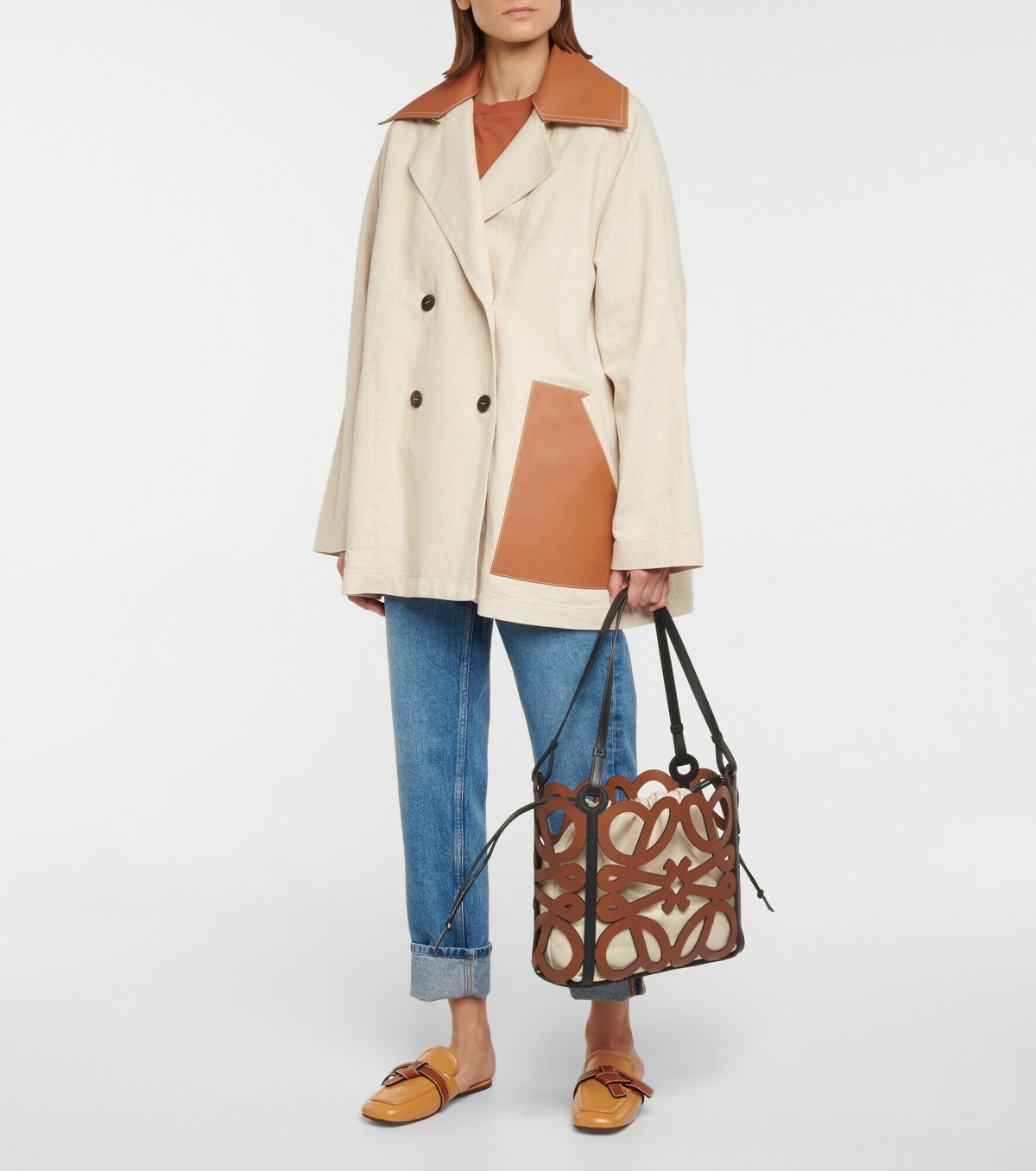 Loewe - Anagram Small cutout leather tote Loewe