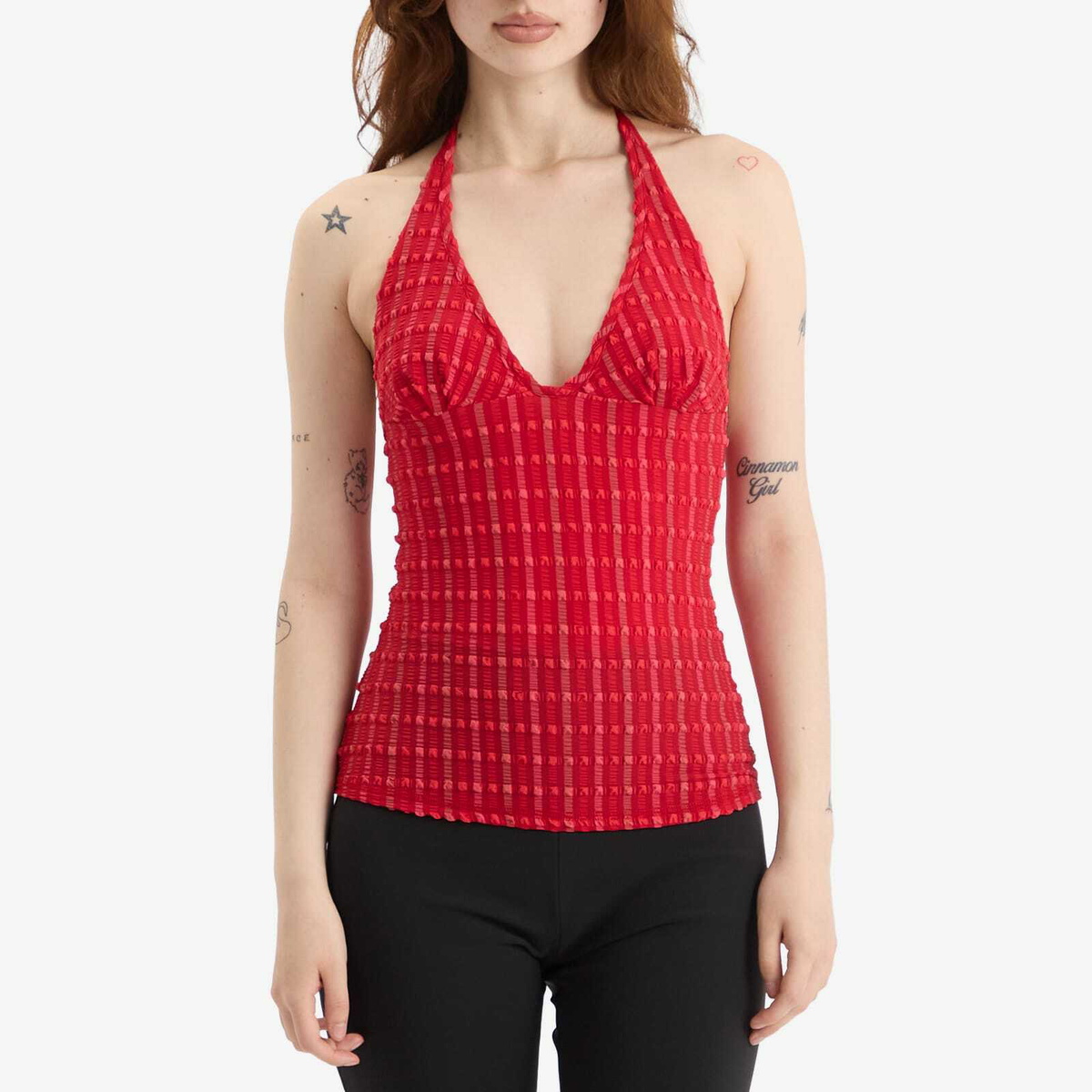 Peachy Den Women's Cindy Halter Top in Lipstick