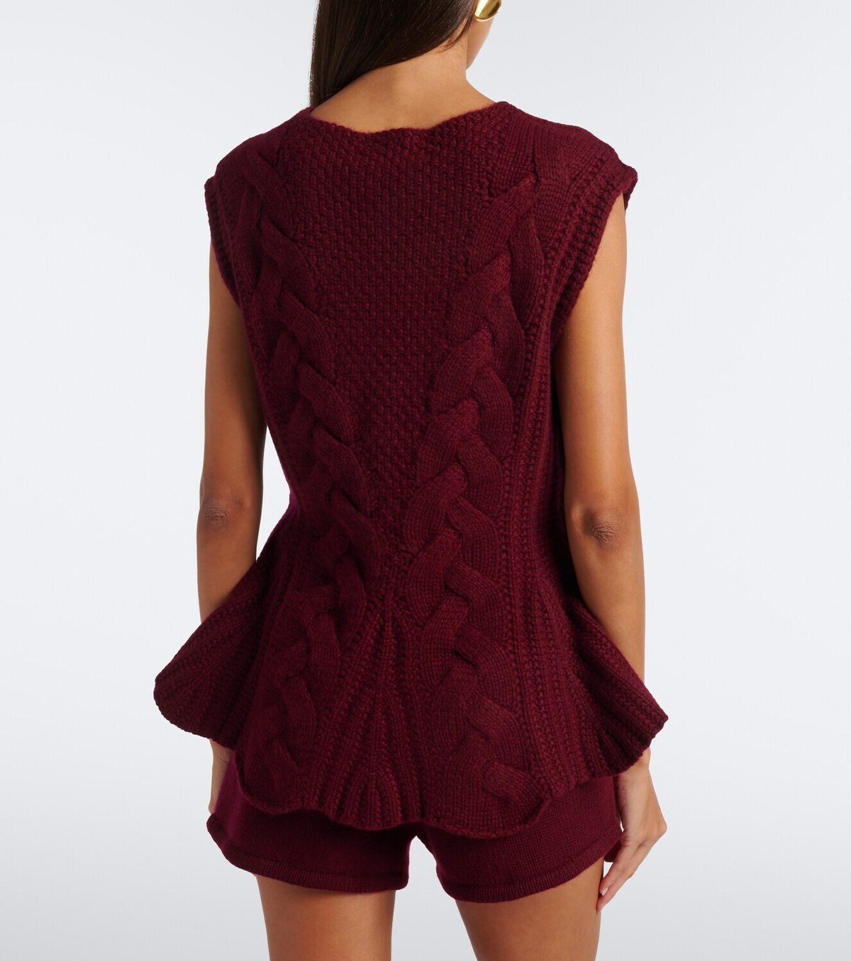 Lisa Yang Signy cable-knit peplum cashmere top