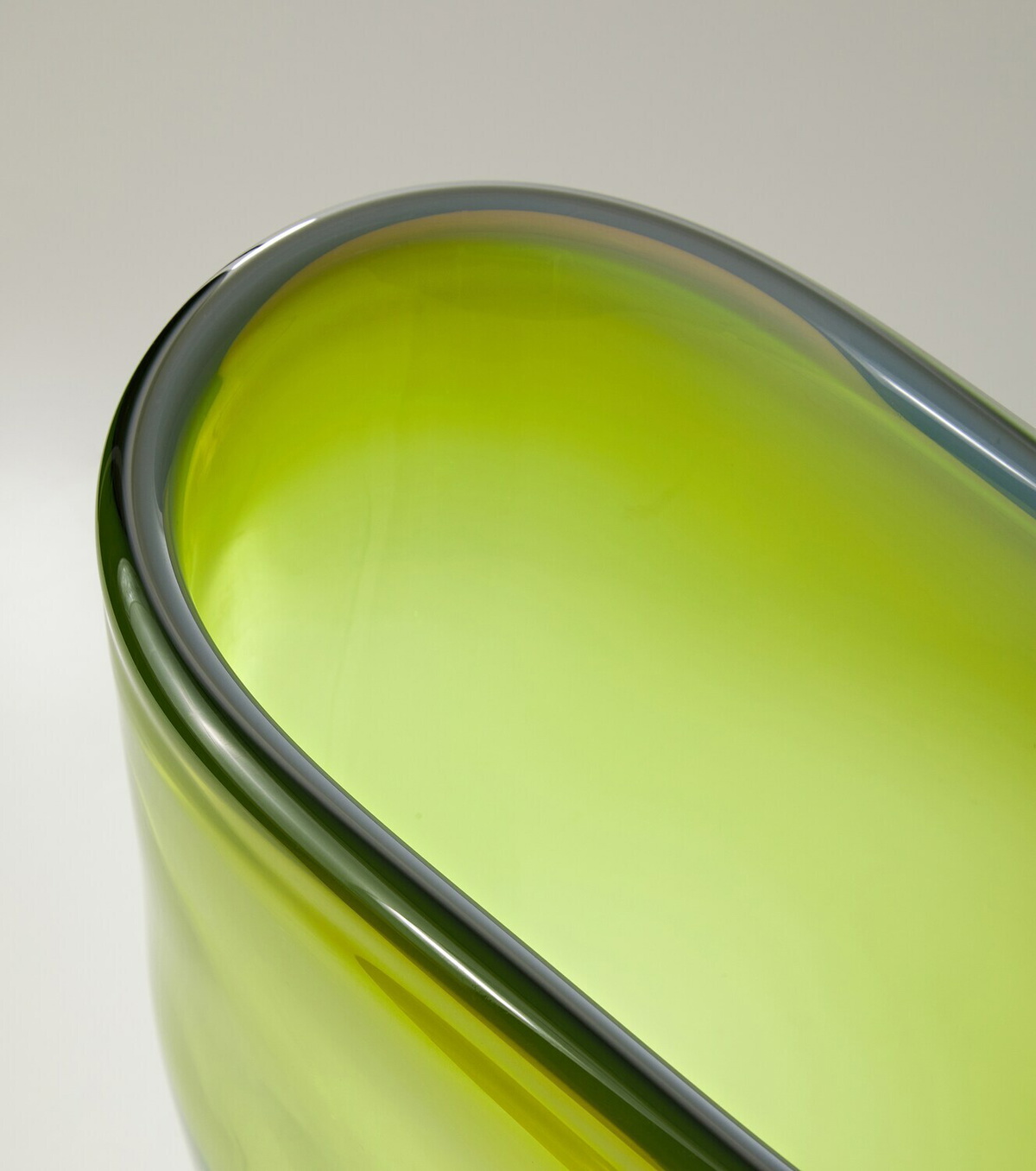 Polspotten Poison Slim glass vase