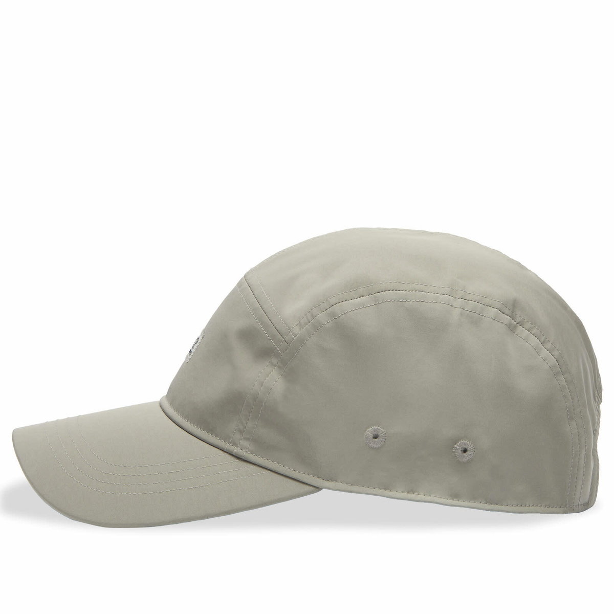 C.P. Company Men's Chrome-R Cap in Dove 