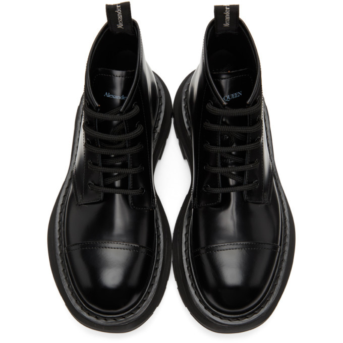 Alexander McQueen Black Shiny Tread Lace-Up Boots Alexander  display picture 1