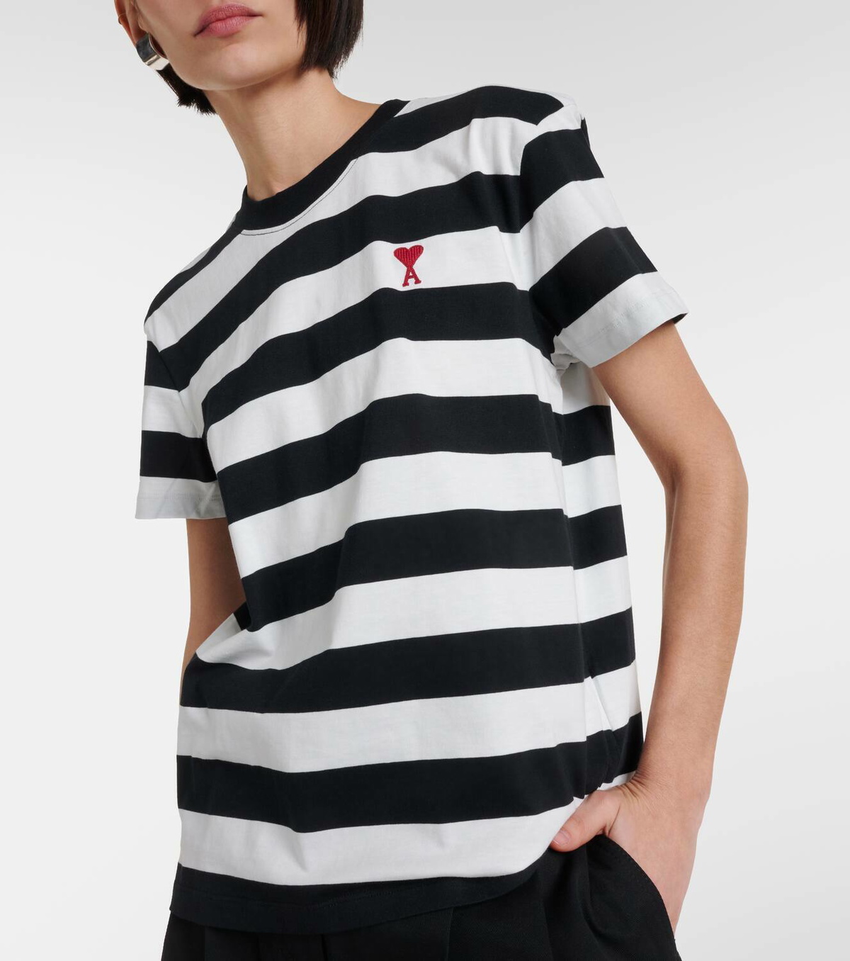 ★人気★【AMI PARIS】★AMI de Coeur Striped T-Shir.t★ Ami Paris Ami de Cœur striped cotton T-shirt AMI