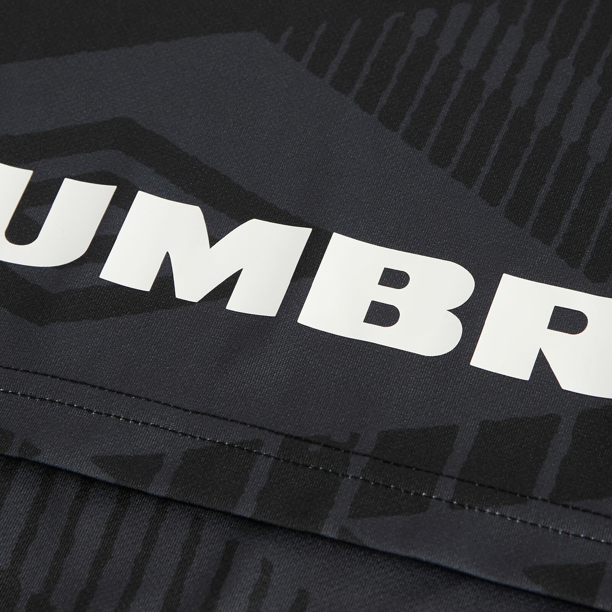 END. x Umbro London Jersey in Black
