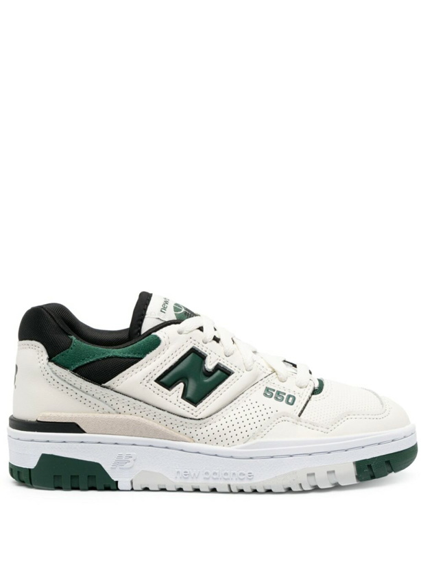 Photo: NEW BALANCE - Bb550 Sneakers