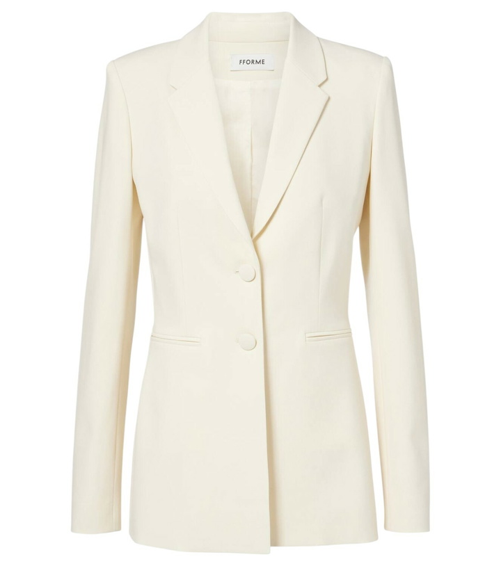 Photo: Fforme Bennet wool-blend crêpe blazer