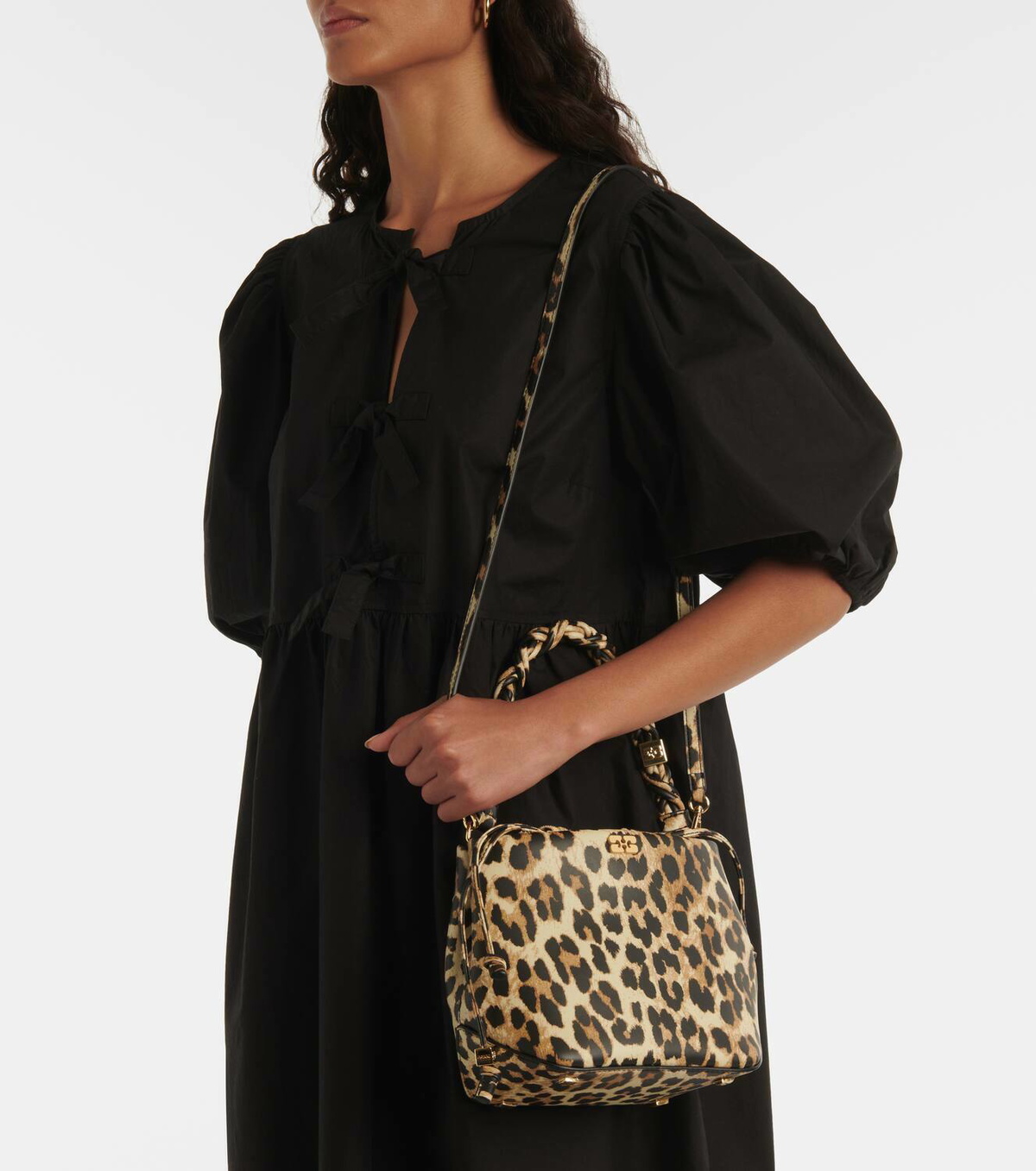 Ganni Bou leopard-print bucket bag GANNI Ganni Bou leopard-print bucket bag GANNI