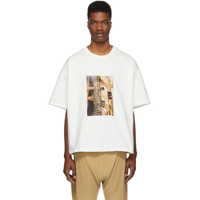 Photo: Sunnei White iPhones Duomo Print Over T-Shirt