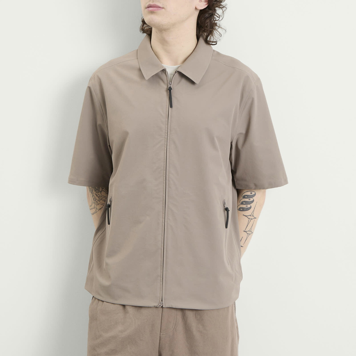 Hiking Patrol Men's Edge LT Softshell Technical Short Sleeve Shirt in Walnut