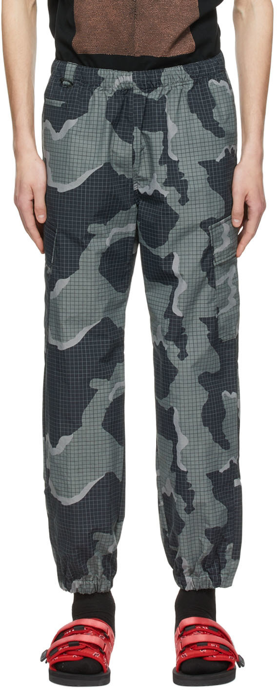 UNDERCOVER Gray Nylon Cargo Pants Undercover