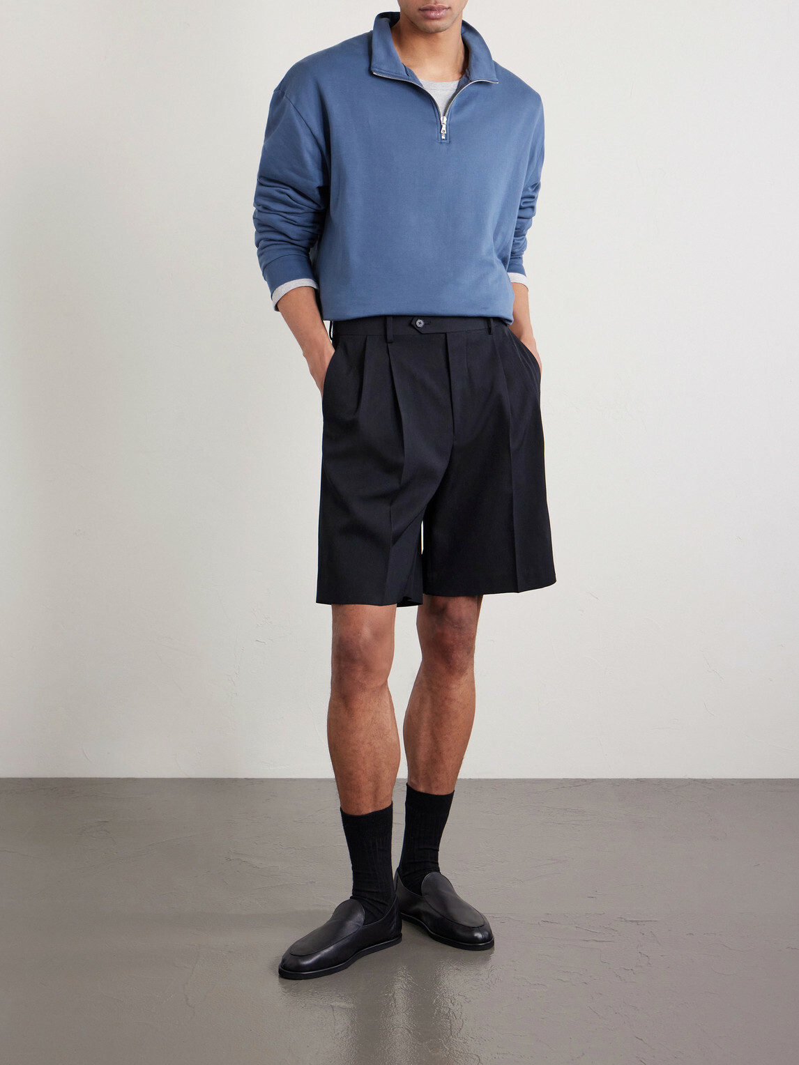 Auralee - Wide-Leg Pleated Wool-Gabardine Shorts - Black Auralee