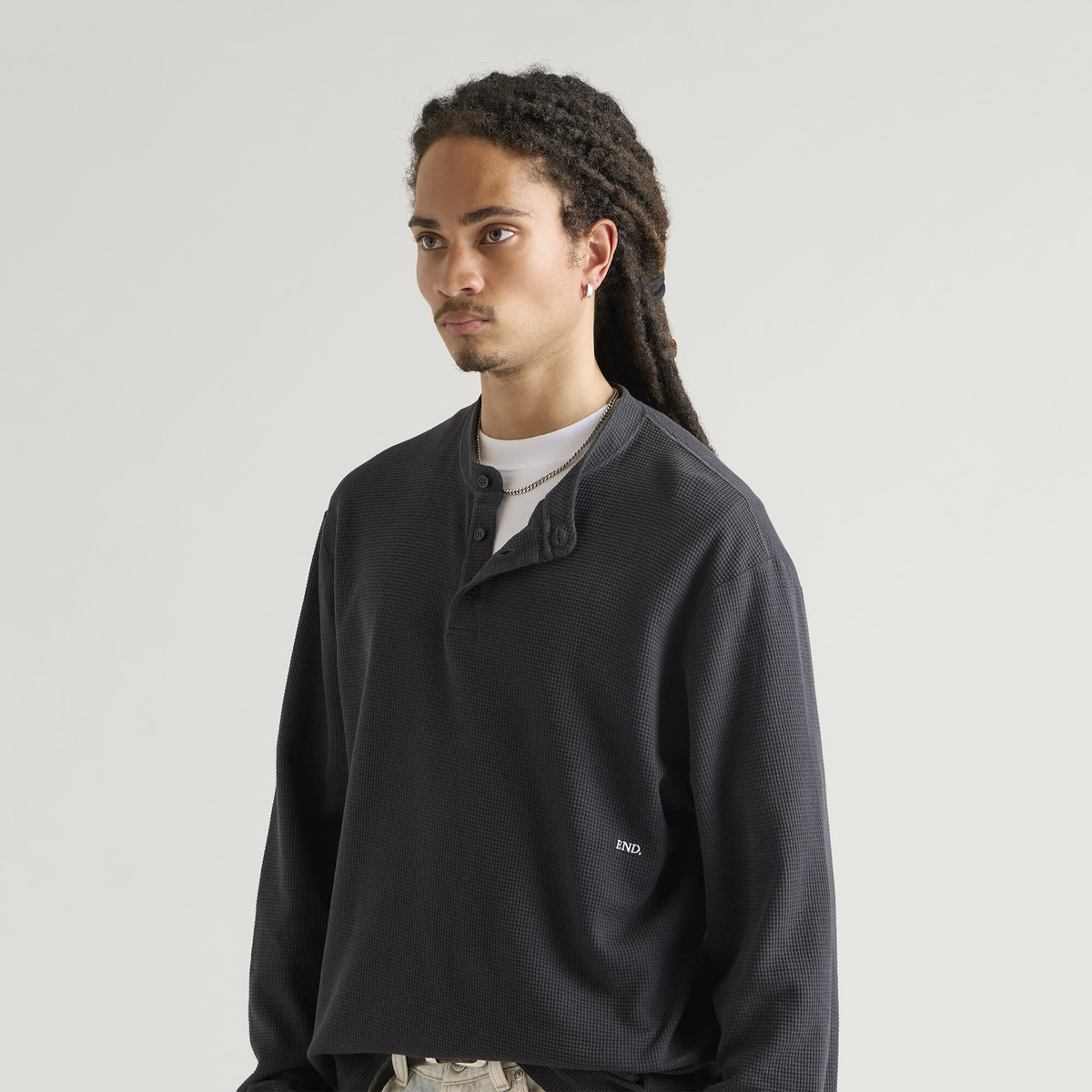 END. Men's Recruit Henley in Cinder Black