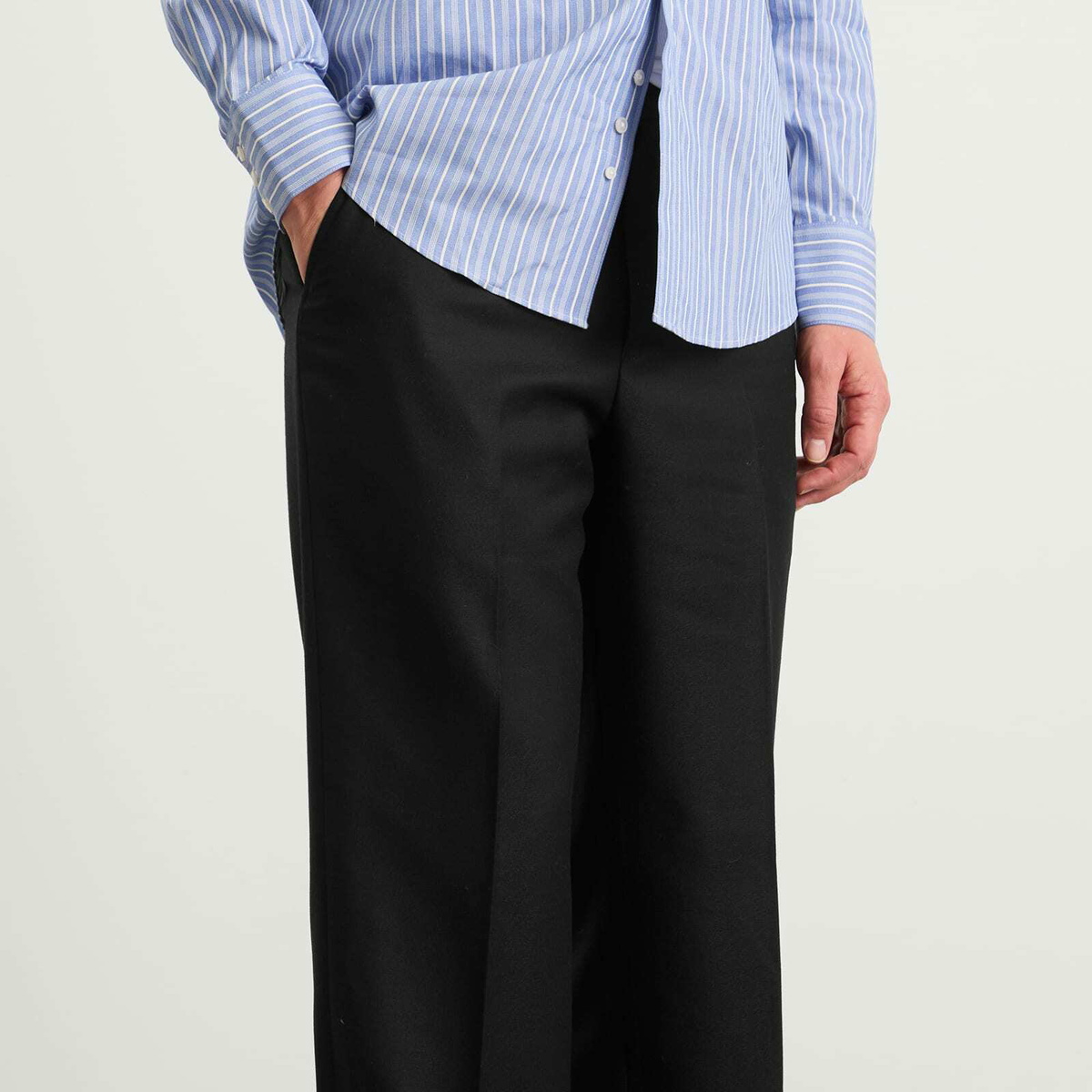 Carter Young Men's Flat Front Trouser in Black Ash Pinstripe
