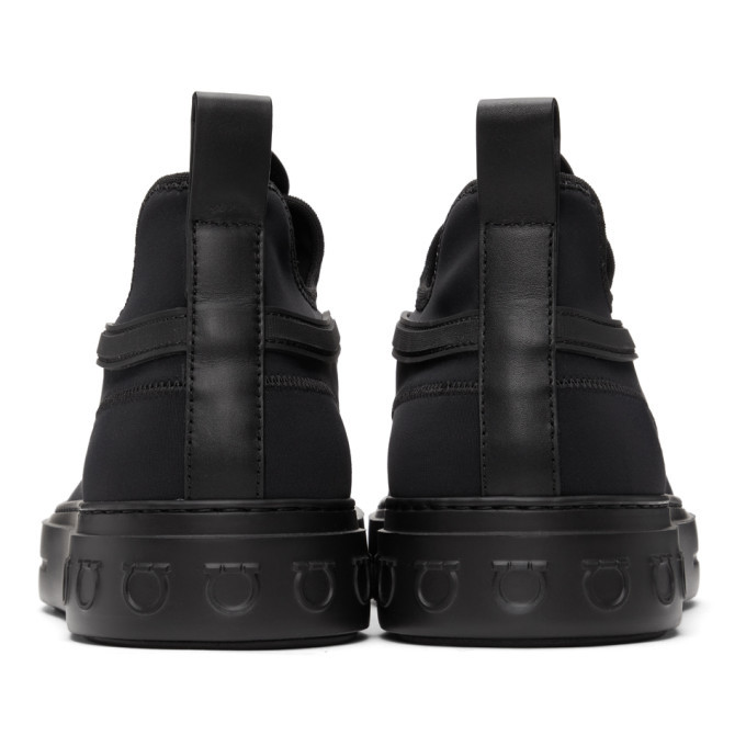 Salvatore Ferragamo BORG ブラックスニーカー 7 Salvatore Ferragamo Black Borg Sneakers Salvatore Ferragamo