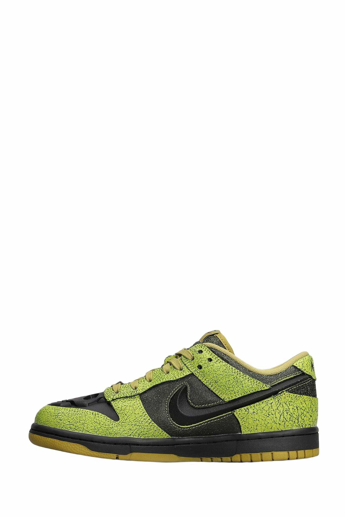 Nike Dunk Low Retro Sneakers In Green Leather