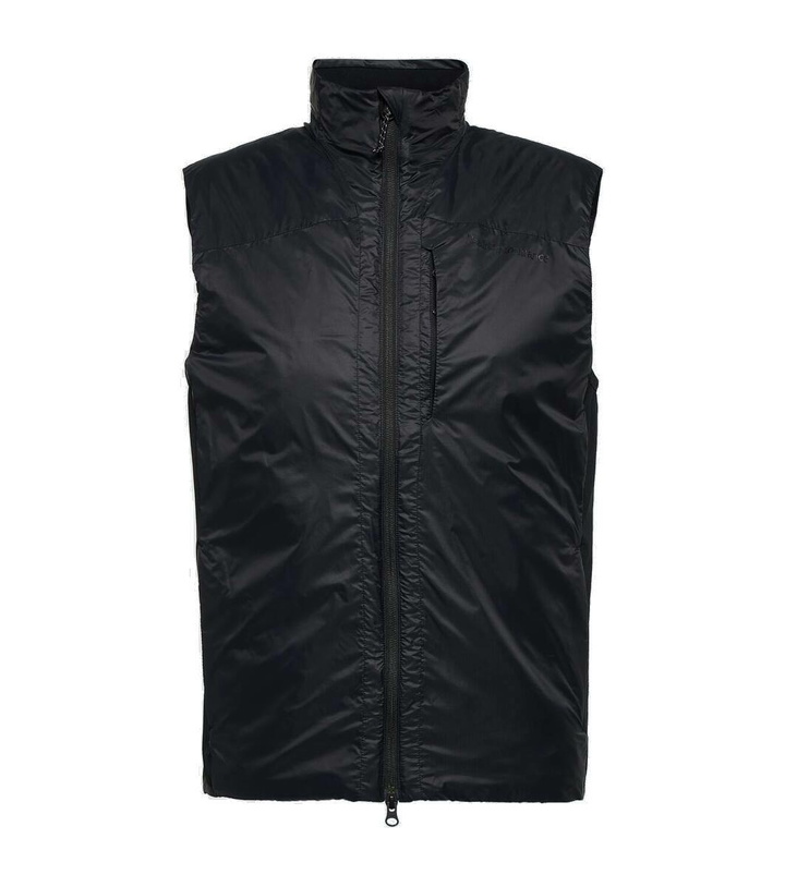 Photo: Peak Performance Radiance Hybrid padded vest
