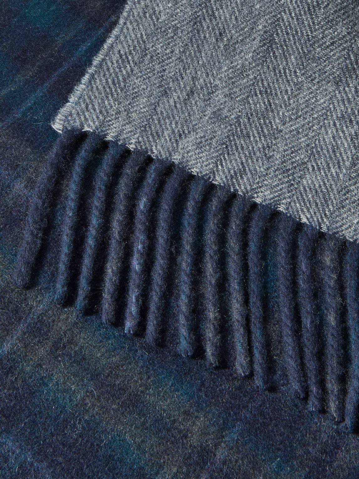 Johnstons of Elgin - Reversible Fringed Checked and Herringbone Cashmere Scarf