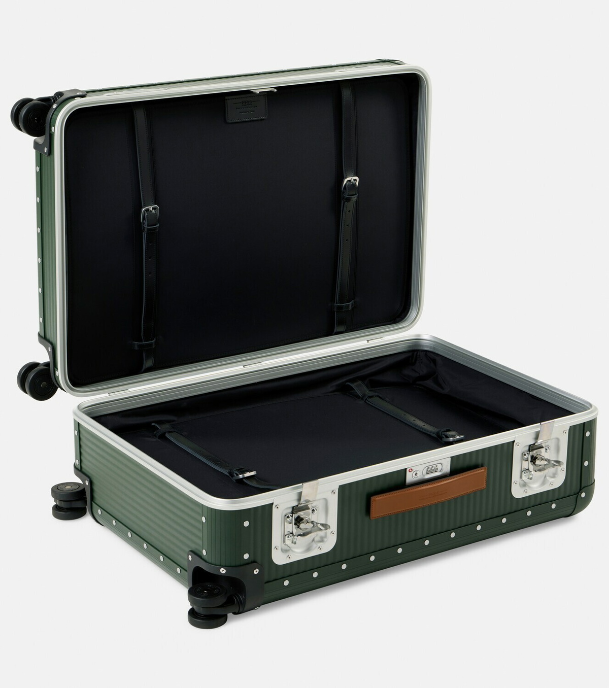 FPM Milano Bank Spinner 76 suitcase