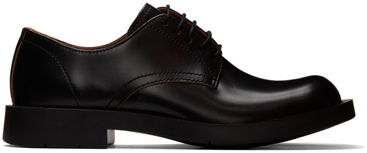 Photo: CAMPERLAB Black 1978 Derbys