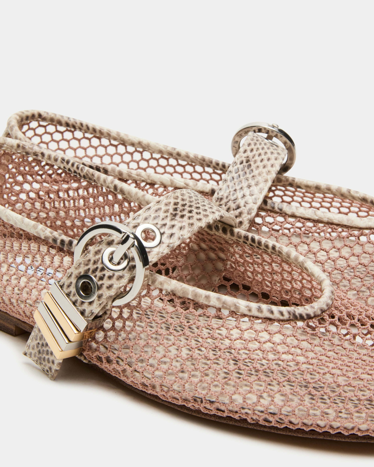 Steve Madden Lucia-M Flats in Blush