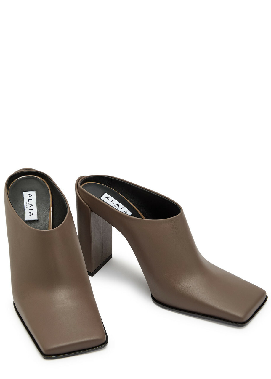 ALAIA BREATHABLE FLAT-TOE MULES 25S IN WHITE CALFSKIN