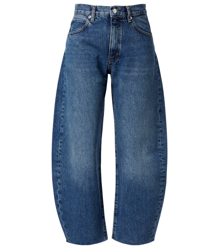 Photo: Frame Bubble Crop barrel-leg jeans