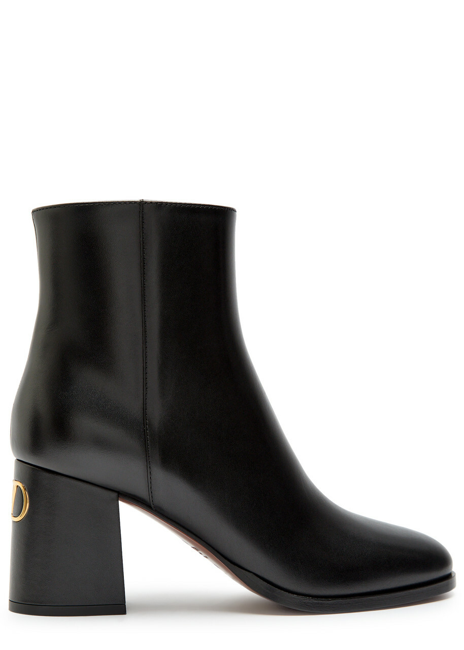 Valentino Garavani Fawcette Vlogo Leather Ankle Boots Black