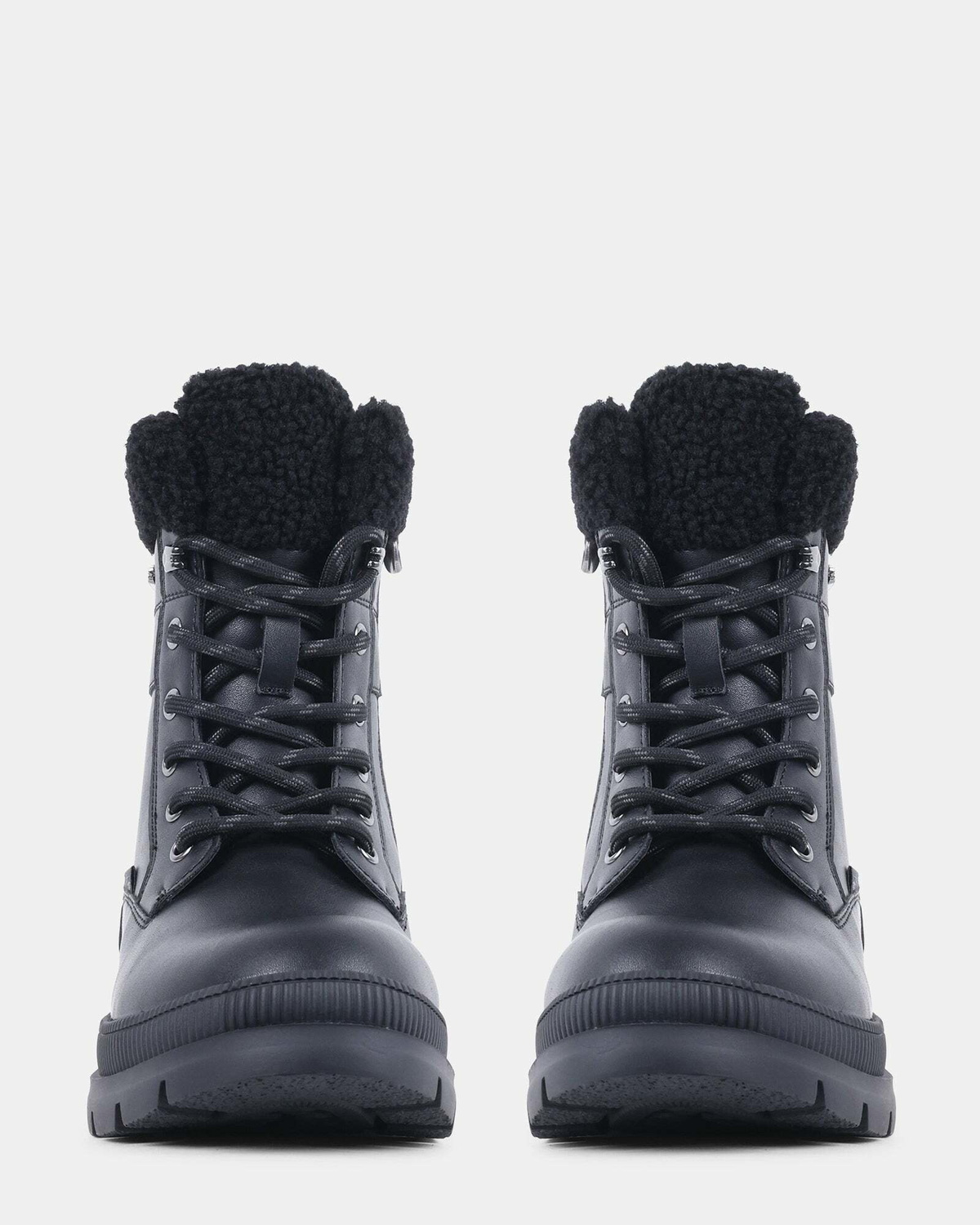 Steve Madden Nevaeh Boots in Black